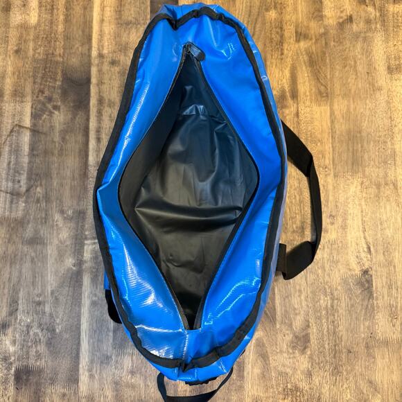 Subaru Official Gear Ambassador Zipper Cooler Insulated Bag w/Strap Blue Black - Picture 8 of 10